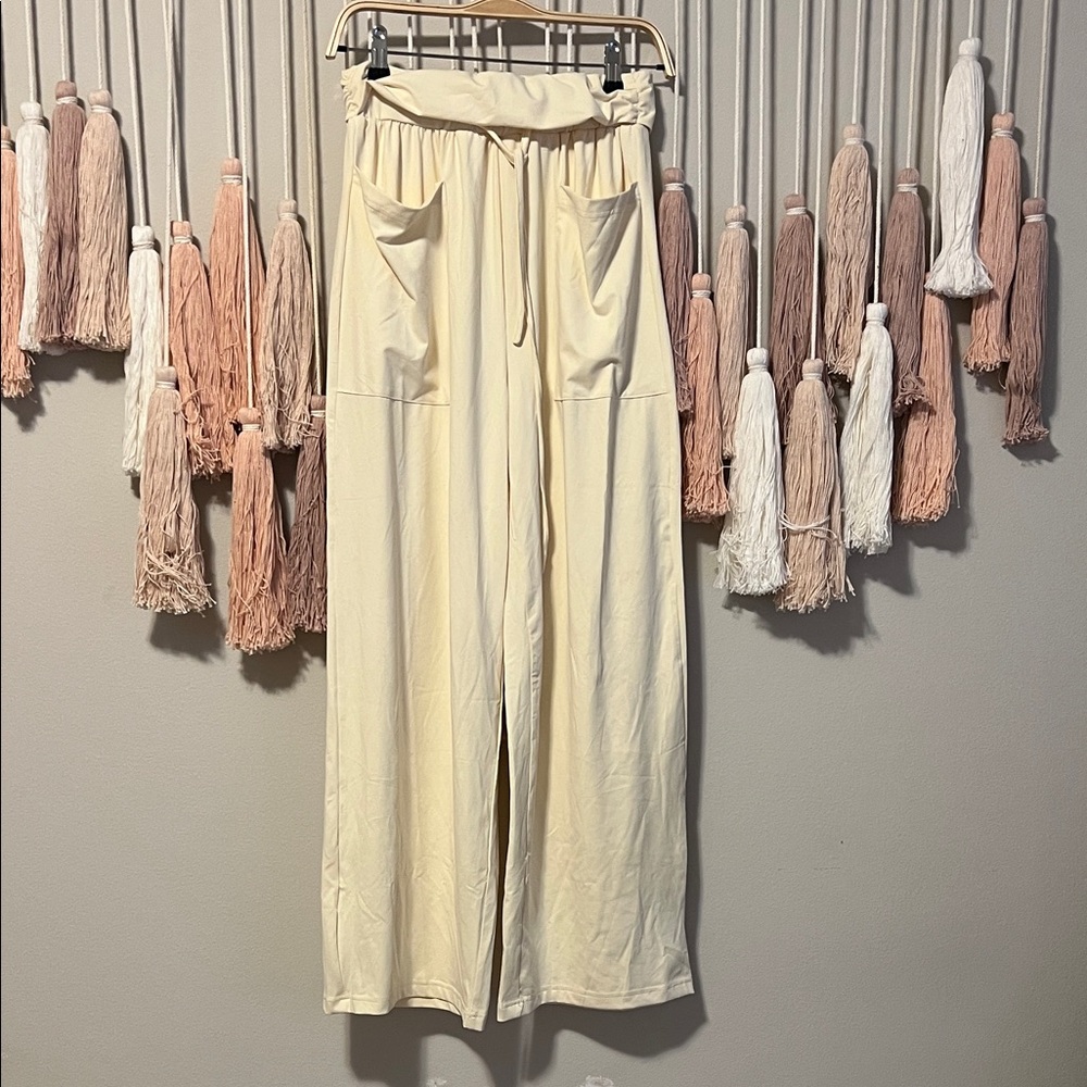 Cupshe Cream Wide-Leg Drawstring Pants size M NWT